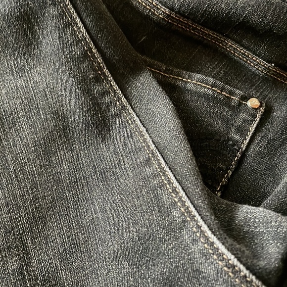 White House Black Market Sz 6S Black Jeans - Picture 5 of 5